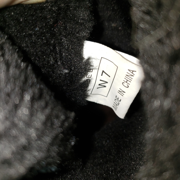 Ugg Bailey Bow II Boot 👢 - Picture 3 of 6